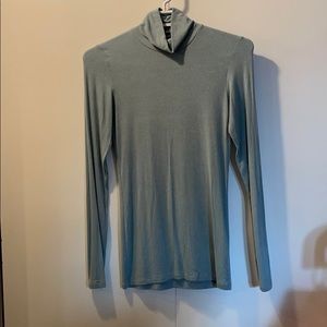 Wilfred only turtleneck